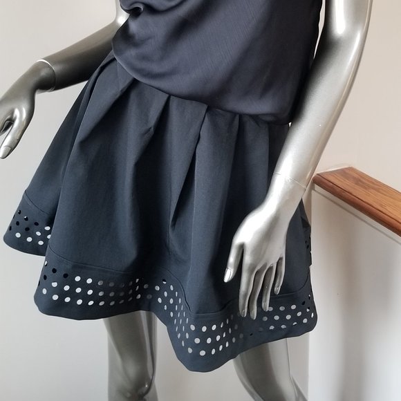 Black Skirt - Picture 3 of 4